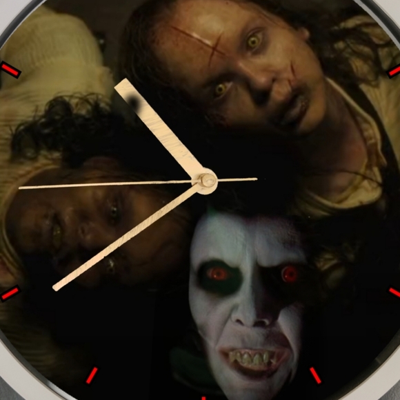 The Exorcist Believer clock - Picture 2 of 4
